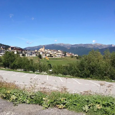 Avec Wifi Et Vue Splendide Sur Le Et Les Montagnes Apartmán Les Angles (Pyrenees-Orientales)